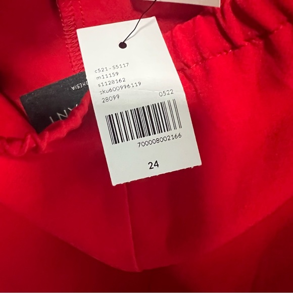 Lane Bryant Red Halter Neck Tie Neck Blouse 
New with Tags
Illusion collection - Picture 4 of 5